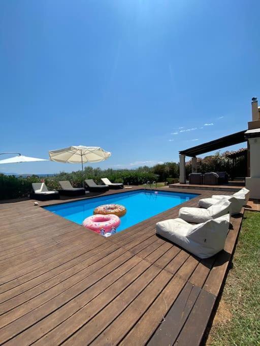 Georges Villa Galaxidi, Family, Pool And Garden Extérieur photo